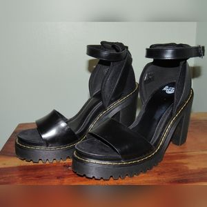 Dr. Martens In Black Buttero Medea